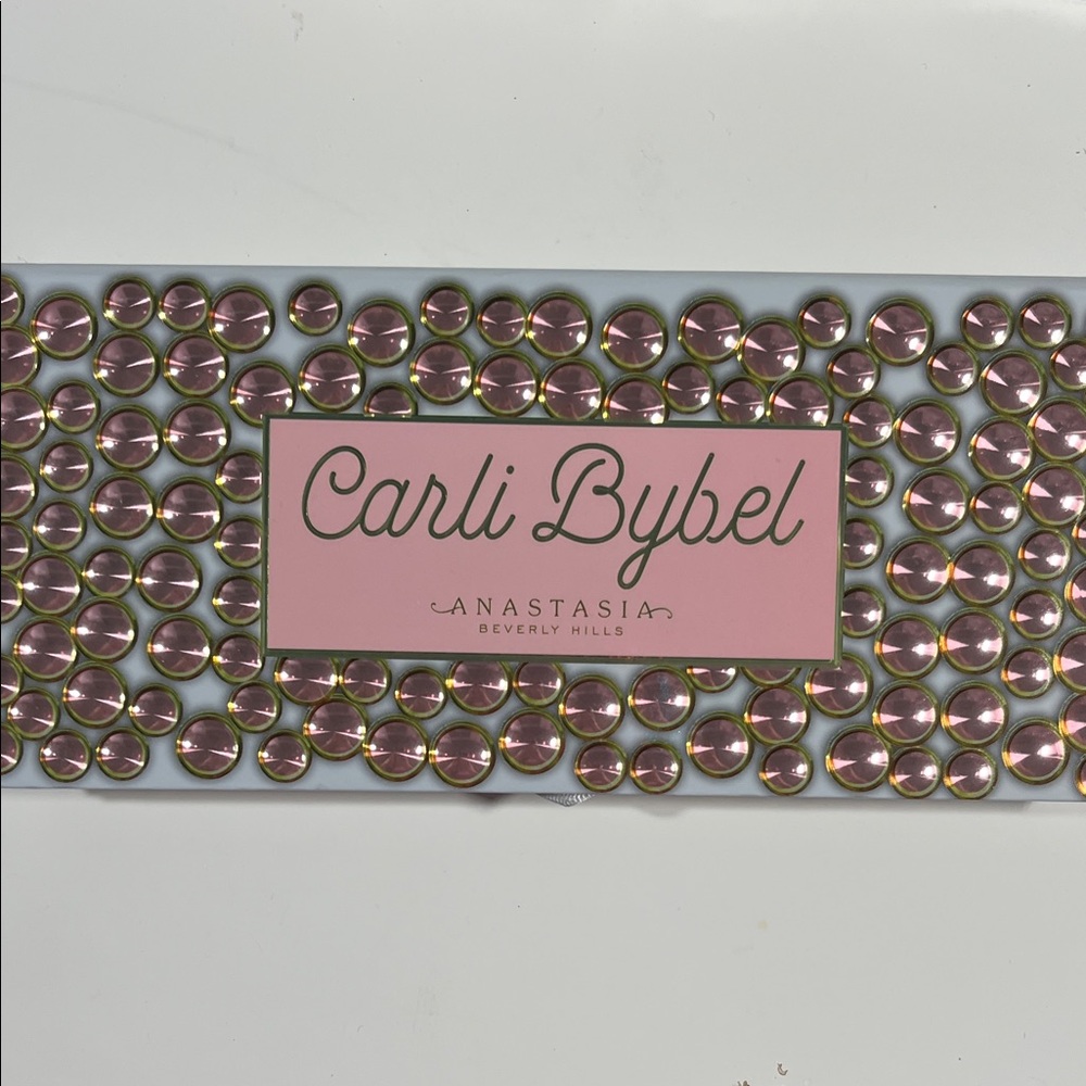 Anastasia Beverly Hills Carli Bybel Palette Set